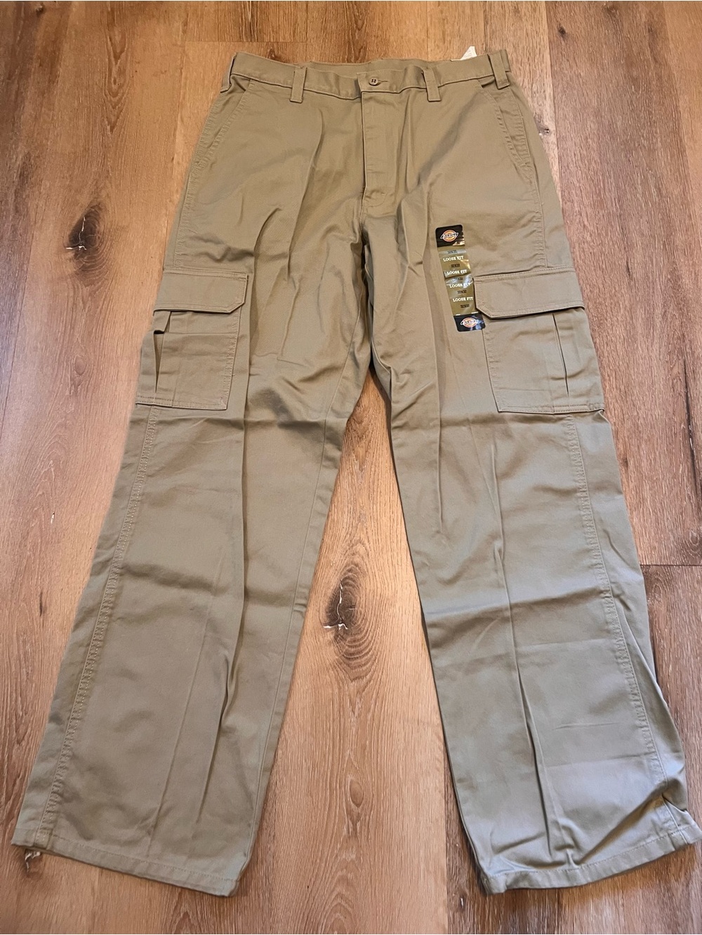 Dickies Men's Khaki Cargo Work Pants Loose Fit 32 x 32 NWT